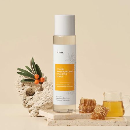 Toner de fata revitalizant pentru femei Hyaluron Acid, 200 ml, Iunik 662887