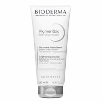 Spuma de curatare cu efect de exfoliere Pigmentbio, 200 ml, Bioderma