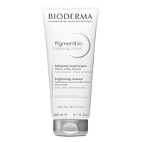 Spuma de curatare cu efect de exfoliere Pigmentbio, 200 ml, Bioderma