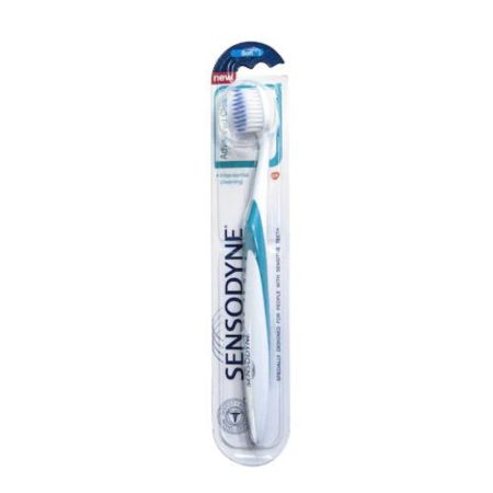 Periuta de dinti Advanced Clean Soft, Sensodyne