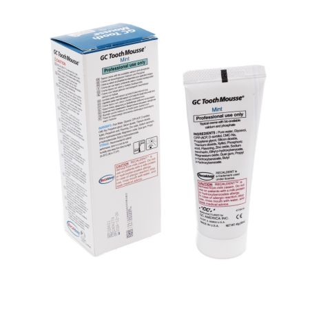 Crema topica remineralizanta pe baza de apa cu aroma de menta Tooth Mousse, 40 g, GC 654256