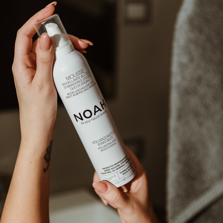 Spuma naturala modelatoare pentru par, cu ulei de argan, 250 ml, Noah 668720