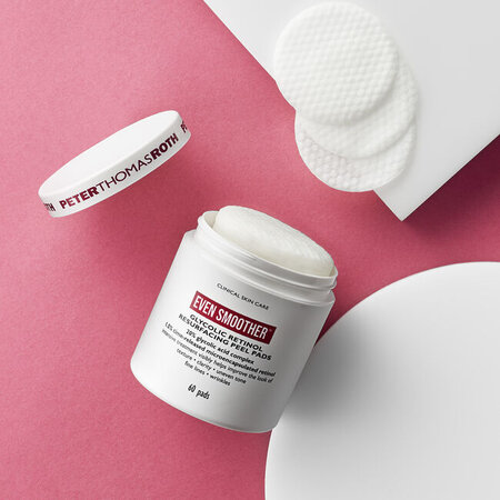 Dischete peeling Even Smoother Glycolic Retinol Resurfacing Peel Pads, 60 bucati, Peter Thomas Roth 558129