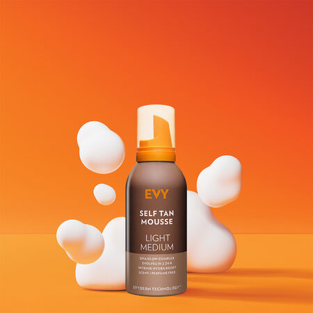 Spuma autobronzanta Light/Medium Self Tan Mousse, 150 ml, Evy Technology 728985