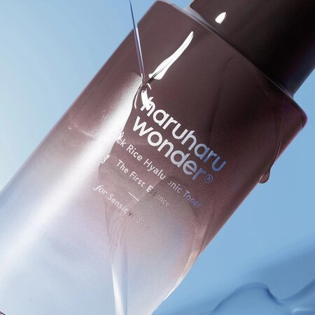 Toner de fata hidratant pentru pielea sensibila fara alcool Black Rice Hyaluronic, 150 ml, Haruharu Wonder 696804