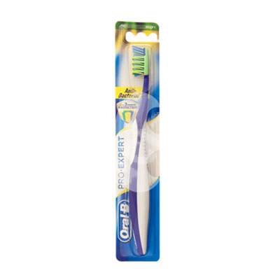 Periuta de dinti Soft cu protectie antibacteriana Pro-Expert, Oral-B