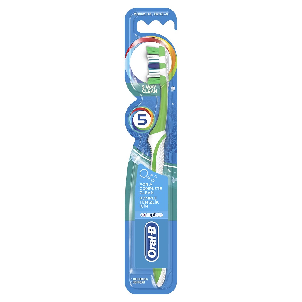 Periuta de dinti manuala Complete 5 Way Clean, 40 Medium, Oral-B